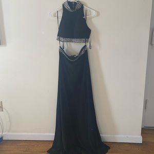 2 piece black triangle top Prom Dress